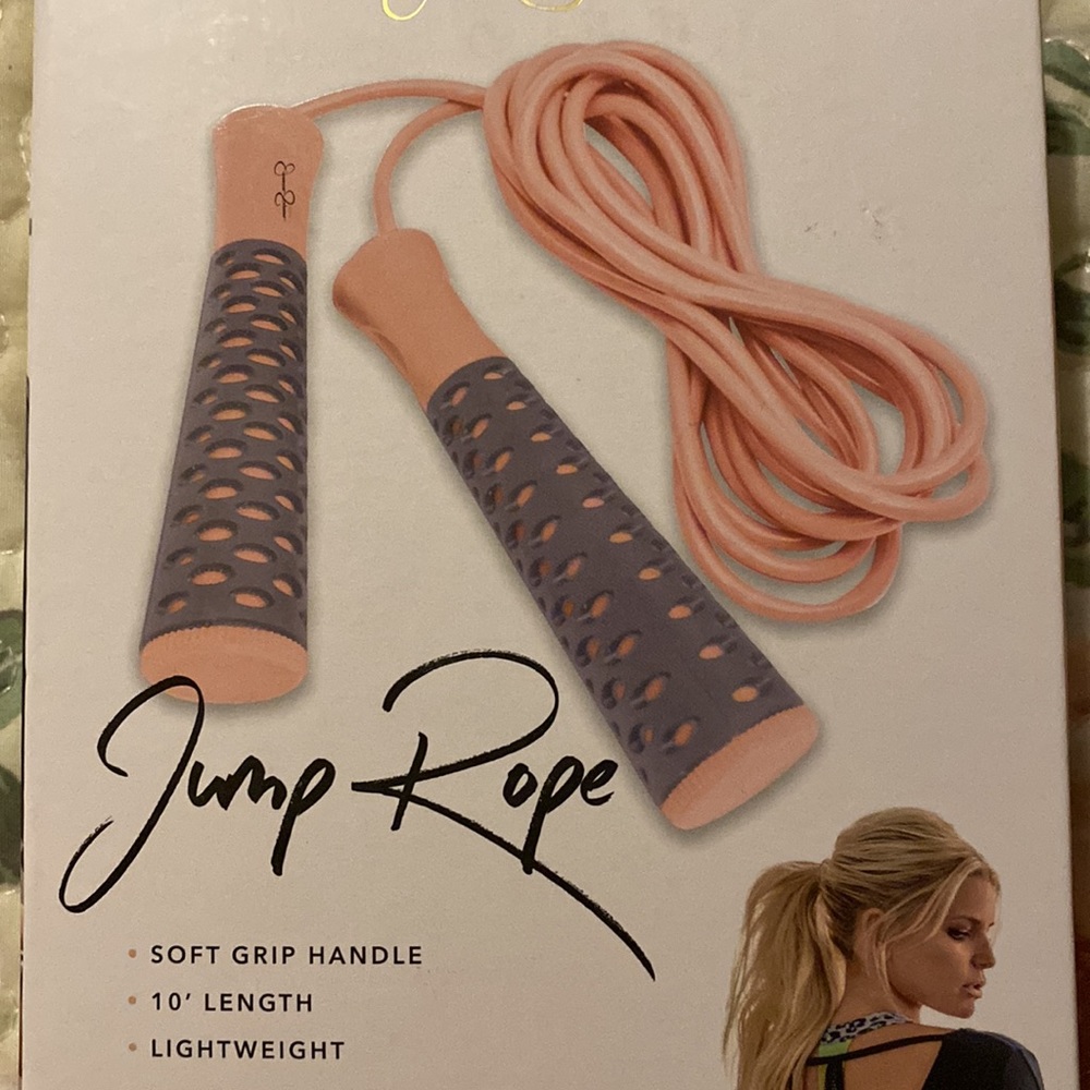 Jessica Simpson Jump Rope